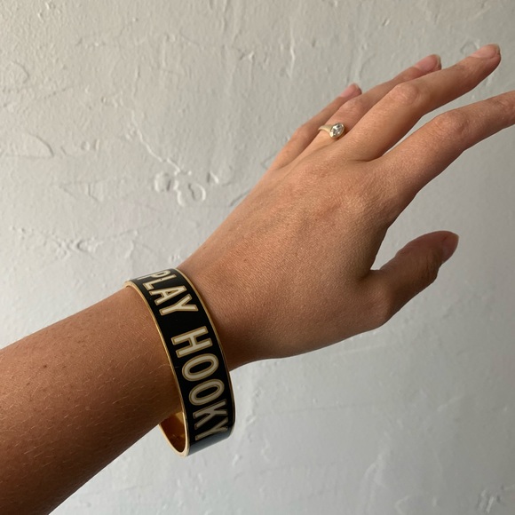 Kate Spade “Play Hooky” Bracelet 12k gold plate - Picture 1 of 6